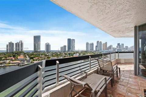 Купить кондоминиум в Авентура, Флорида 3 спальни, 157.38м2, № 1999689 - фото 11