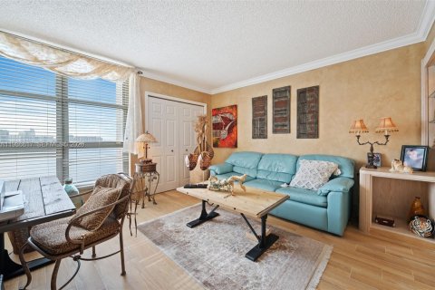 Купить кондоминиум в Авентура, Флорида 3 спальни, 157.38м2, № 1999689 - фото 24