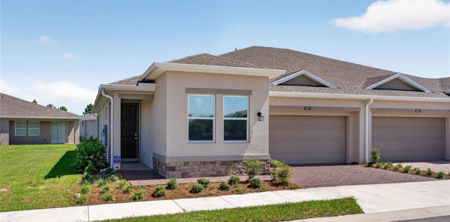 Duplex à Ocala, Floride 2 chambres, 145.11 m2 № 2236060