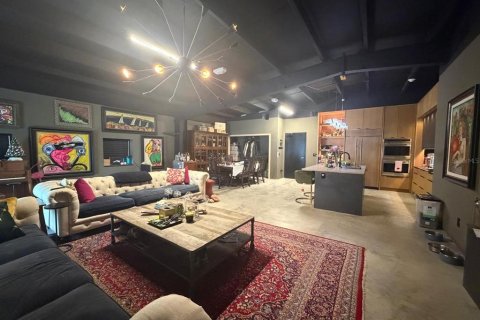 Купить коммерческую недвижимость в Тампа, Флорида 979.38м2, № 2380399 - фото 19