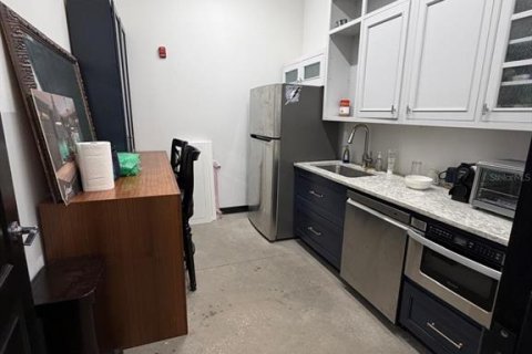 Купить коммерческую недвижимость в Тампа, Флорида 979.38м2, № 2380399 - фото 9