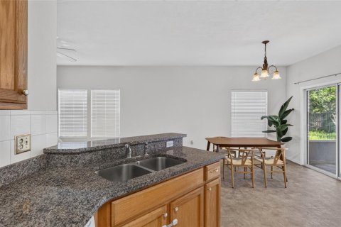 House in Gainesville, Florida 4 bedrooms, 208.66 sq.m. № 2092163 - photo 27