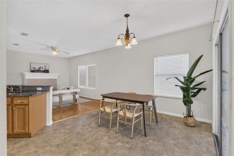 House in Gainesville, Florida 4 bedrooms, 208.66 sq.m. № 2092163 - photo 16