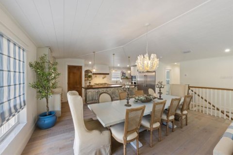 Casa en venta en Holmes Beach, Florida, 3 dormitorios, 180.04 m2 № 1910235 - foto 15