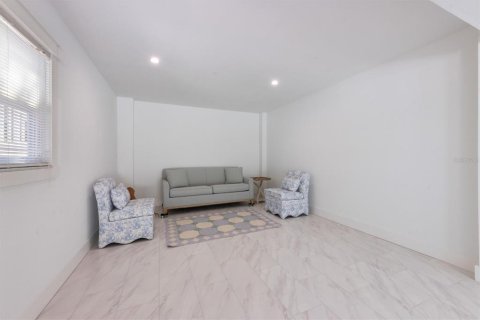 Casa en venta en Holmes Beach, Florida, 3 dormitorios, 180.04 m2 № 1910235 - foto 29