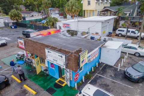 Commercial property in Tampa, Florida № 1648507 - photo 26