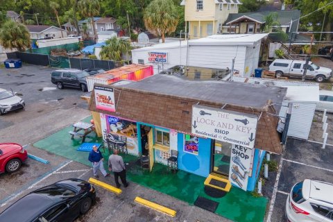 Commercial property in Tampa, Florida № 1648507 - photo 27