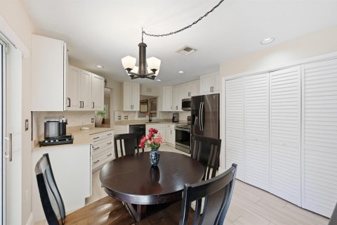 Touwnhouse à vendre à Pompano Beach, Floride: 4 chambres, 211.63 m2 № 2087835 - photo 19