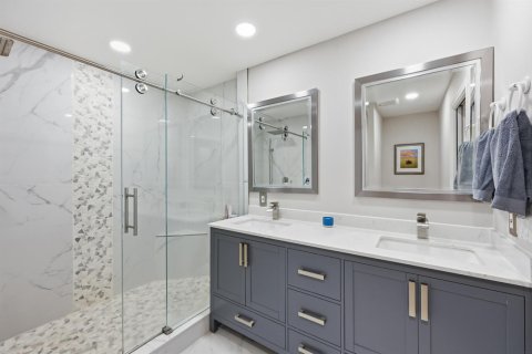 Touwnhouse à vendre à Pompano Beach, Floride: 4 chambres, 211.63 m2 № 2087835 - photo 12