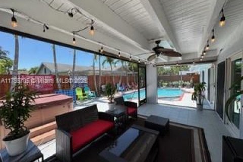 Casa en venta en Lauderhill, Florida, 3 dormitorios, 198.35 m2 № 1804408 - foto 21