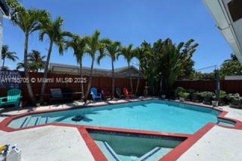 Casa en venta en Lauderhill, Florida, 3 dormitorios, 198.35 m2 № 1804408 - foto 9