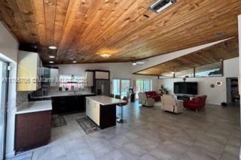 Casa en venta en Lauderhill, Florida, 3 dormitorios, 198.35 m2 № 1804408 - foto 29