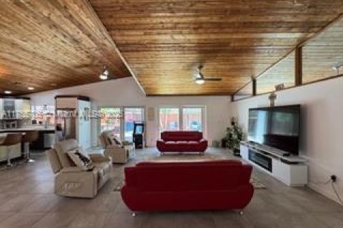 Casa en venta en Lauderhill, Florida, 3 dormitorios, 198.35 m2 № 1804408 - foto 28