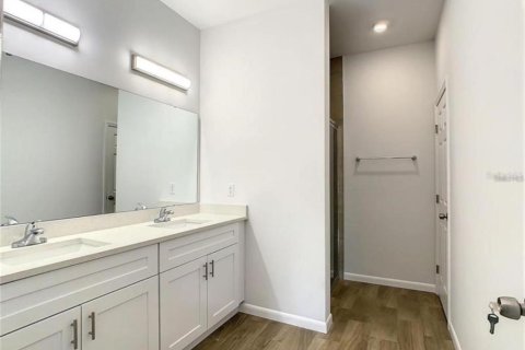 Villa ou maison à louer à Ocala, Floride: 4 chambres, 152.36 m2 № 2102805 - photo 8