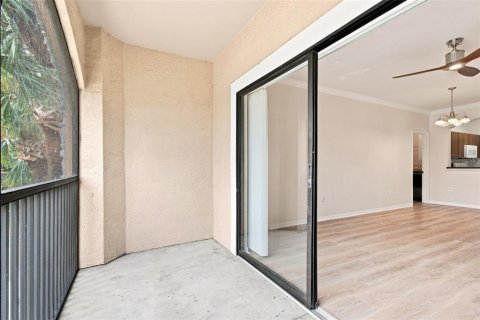 Condo in Palm Harbor, Florida, 2 bedrooms  № 2339252 - photo 14