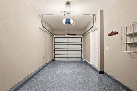 Condo in Palm Harbor, Florida, 2 bedrooms  № 2339252 - photo 29