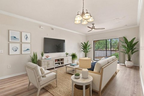 Condo in Palm Harbor, Florida, 2 bedrooms  № 2339252 - photo 11