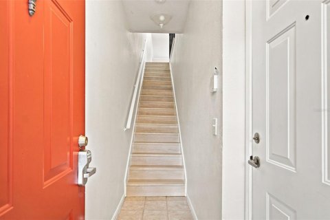 Condo in Palm Harbor, Florida, 2 bedrooms  № 2339252 - photo 5