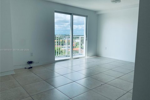 Снять в аренду кондоминиум в Майами, Флорида 1 спальня, 57.6м2, № 2058316 - фото 6