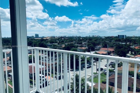 Снять в аренду кондоминиум в Майами, Флорида 1 спальня, 57.6м2, № 2058316 - фото 10