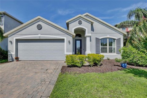 House in Sanford, Florida 3 bedrooms, 188.5 sq.m. № 1911550 - photo 2