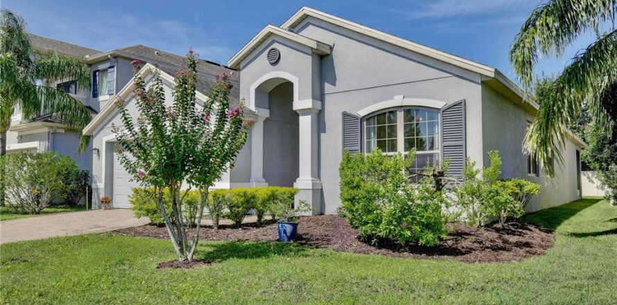 House in Sanford, Florida 3 bedrooms, 188.5 sq.m. № 1911550