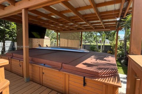 Villa ou maison à vendre à Davie, Floride: 3 chambres, 120.77 m2 № 2431382 - photo 5