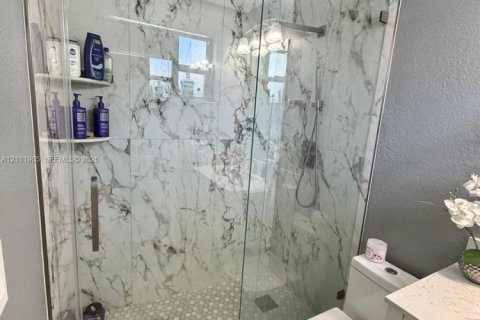 Villa ou maison à vendre à Davie, Floride: 3 chambres, 120.77 m2 № 2431382 - photo 20