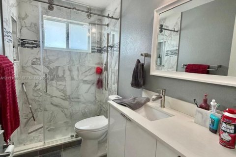 Villa ou maison à vendre à Davie, Floride: 3 chambres, 120.77 m2 № 2431382 - photo 21