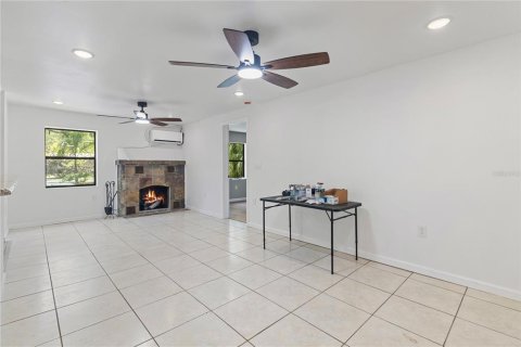 Villa ou maison à louer à Port Charlotte, Floride: 3 chambres, 96.06 m2 № 2211204 - photo 8
