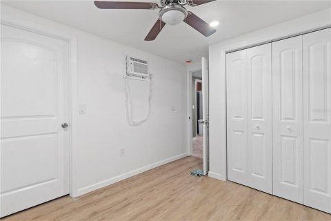 Villa ou maison à louer à Port Charlotte, Floride: 3 chambres, 96.06 m2 № 2211204 - photo 21