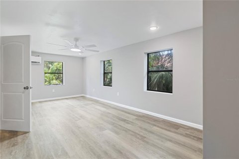 Villa ou maison à louer à Port Charlotte, Floride: 3 chambres, 96.06 m2 № 2211204 - photo 12