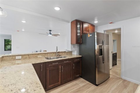 Villa ou maison à louer à Port Charlotte, Floride: 3 chambres, 96.06 m2 № 2211204 - photo 13