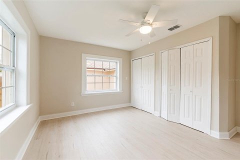 Villa ou maison à vendre à Saint Petersburg, Floride: 2 chambres, 97.36 m2 № 1826659 - photo 26