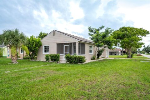 Villa ou maison à vendre à Saint Petersburg, Floride: 2 chambres, 97.36 m2 № 1826659 - photo 7