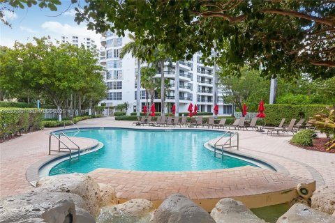 Купить кондоминиум в Авентура, Флорида 2 спальни, 109.72м2, № 2065800 - фото 19