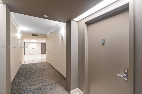 Кондоминиум с 2 спальнями в Авентура, Флорида № 2065800