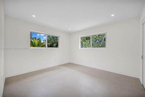 Купить виллу или дом в Пальметто-Бей, Флорида 4 спальни, 212.28м2, № 2066515 - фото 20