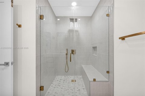 Купить виллу или дом в Пальметто-Бей, Флорида 4 спальни, 212.28м2, № 2066515 - фото 17