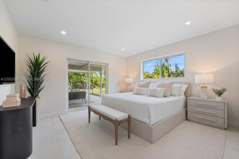 Купить виллу или дом в Пальметто-Бей, Флорида 4 спальни, 212.28м2, № 2066515 - фото 9