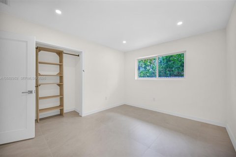 Купить виллу или дом в Пальметто-Бей, Флорида 4 спальни, 212.28м2, № 2066515 - фото 19