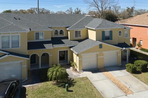 Townhouse in Clearwater, Florida 2 bedrooms, 118.36 sq.m. № 2142060
