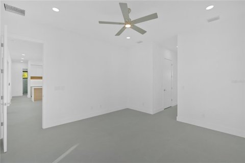 Снять в аренду виллу или дом в Порт-Шарлотт, Флорида 3 спальни, 185.25м2, № 2296560 - фото 19