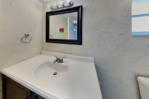 Villa ou maison à louer à New Port Richey, Floride: 3 chambres, 141.68 m2 № 2110905 - photo 12