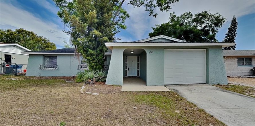 Villa ou maison à New Port Richey, Floride 3 chambres, 141.68 m2 № 2110905