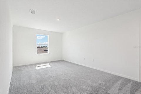 House in Palm Bay, Florida 4 bedrooms, 214.88 sq.m. № 2207540 - photo 19
