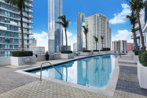 Снять в аренду кондоминиум в Майами, Флорида 1 спальня, 72.93м2, № 2049607 - фото 17