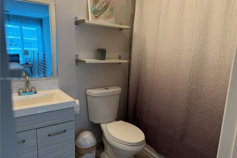 Снять в аренду кондоминиум в Майами, Флорида 1 спальня, 72.93м2, № 2049607 - фото 13