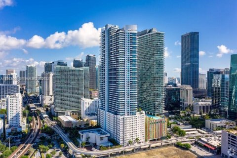 Снять в аренду кондоминиум в Майами, Флорида 1 спальня, 72.93м2, № 2049607 - фото 10