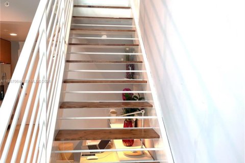 Снять в аренду кондоминиум в Майами, Флорида 1 спальня, 72.93м2, № 2049607 - фото 5